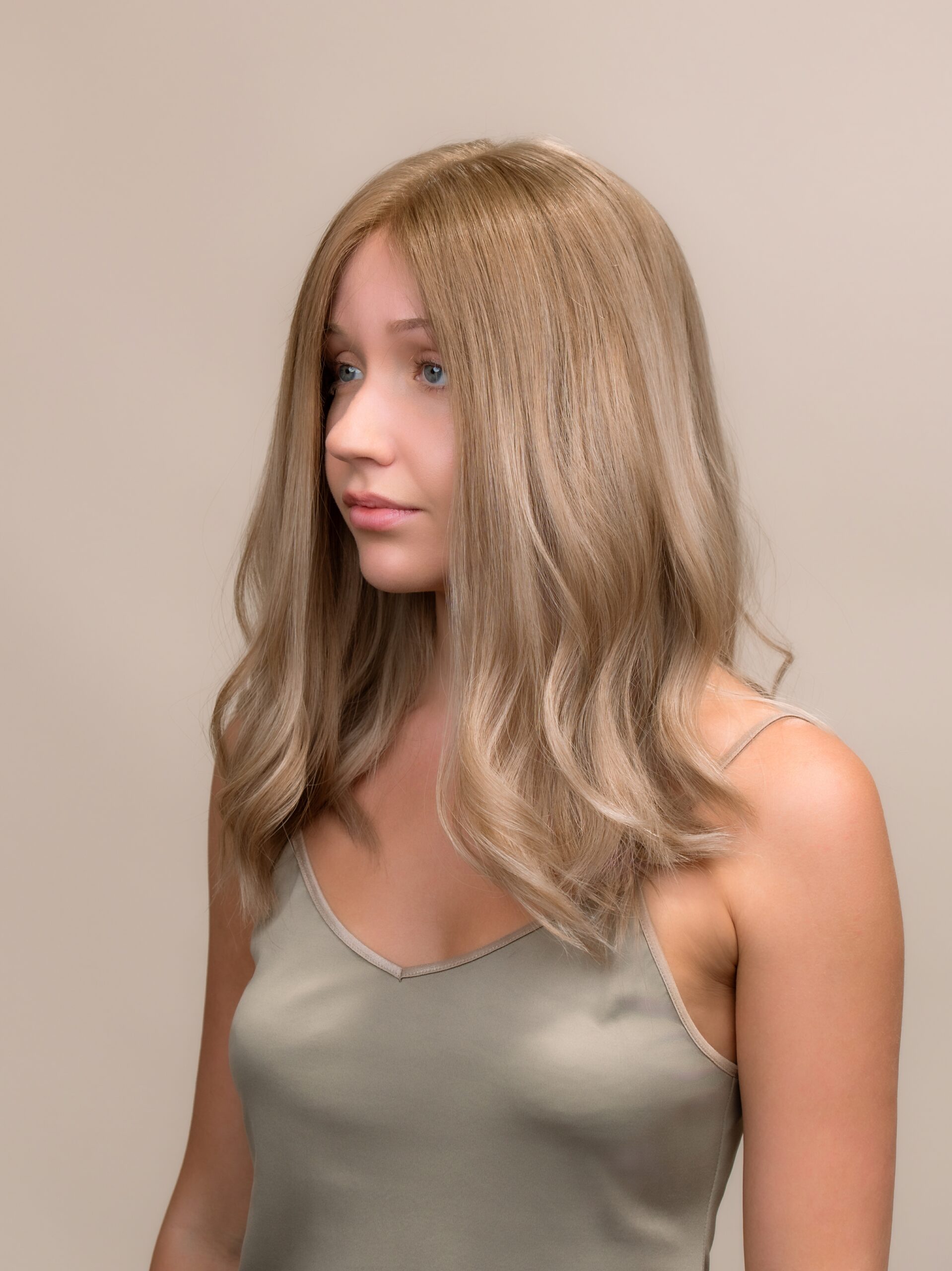 DNZ01178 Paris 18" | Blonde Human Hair Wig - Image 2