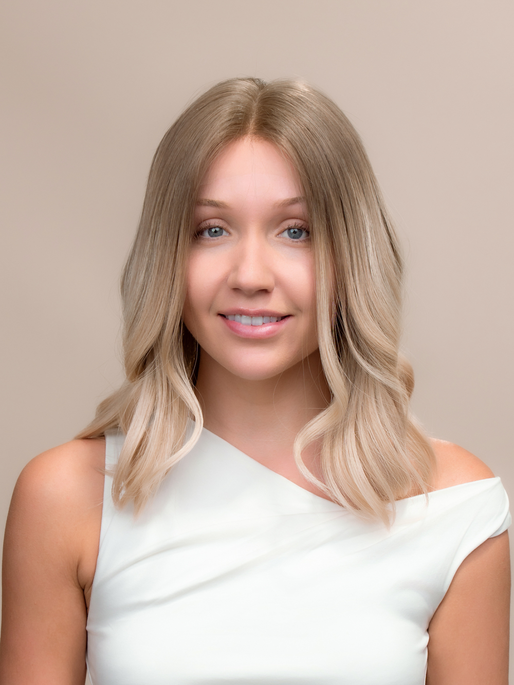 DNZ01264 Sandy 16" | Blonde Human Hair Wig - Image 1