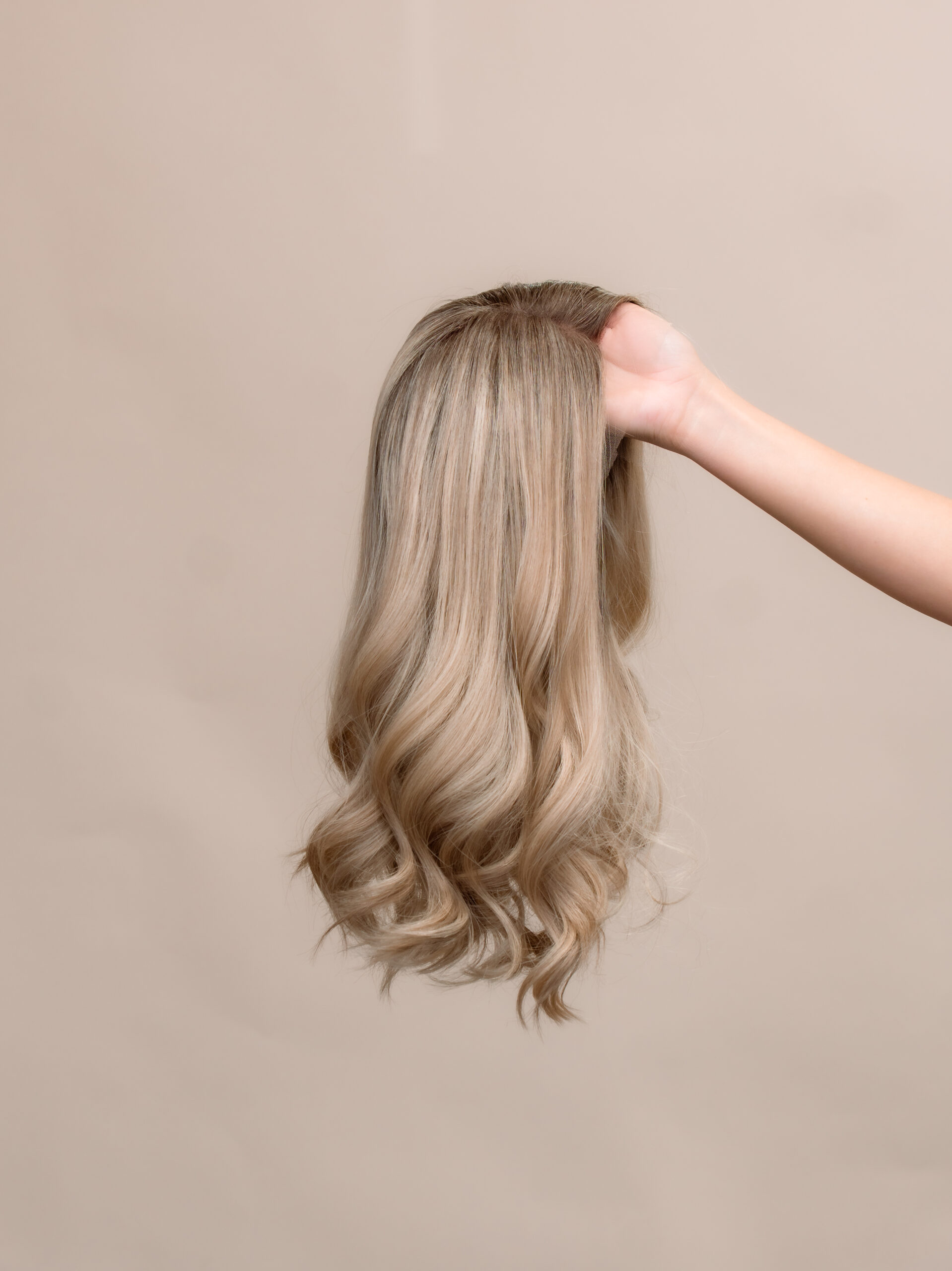 DNZ01465 Chloe 18" | Blonde Human Hair Wig - Image 4