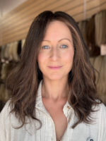 Chantal 18″ | Fully Hand Tied Wavy Human Hair Wig - Image 2