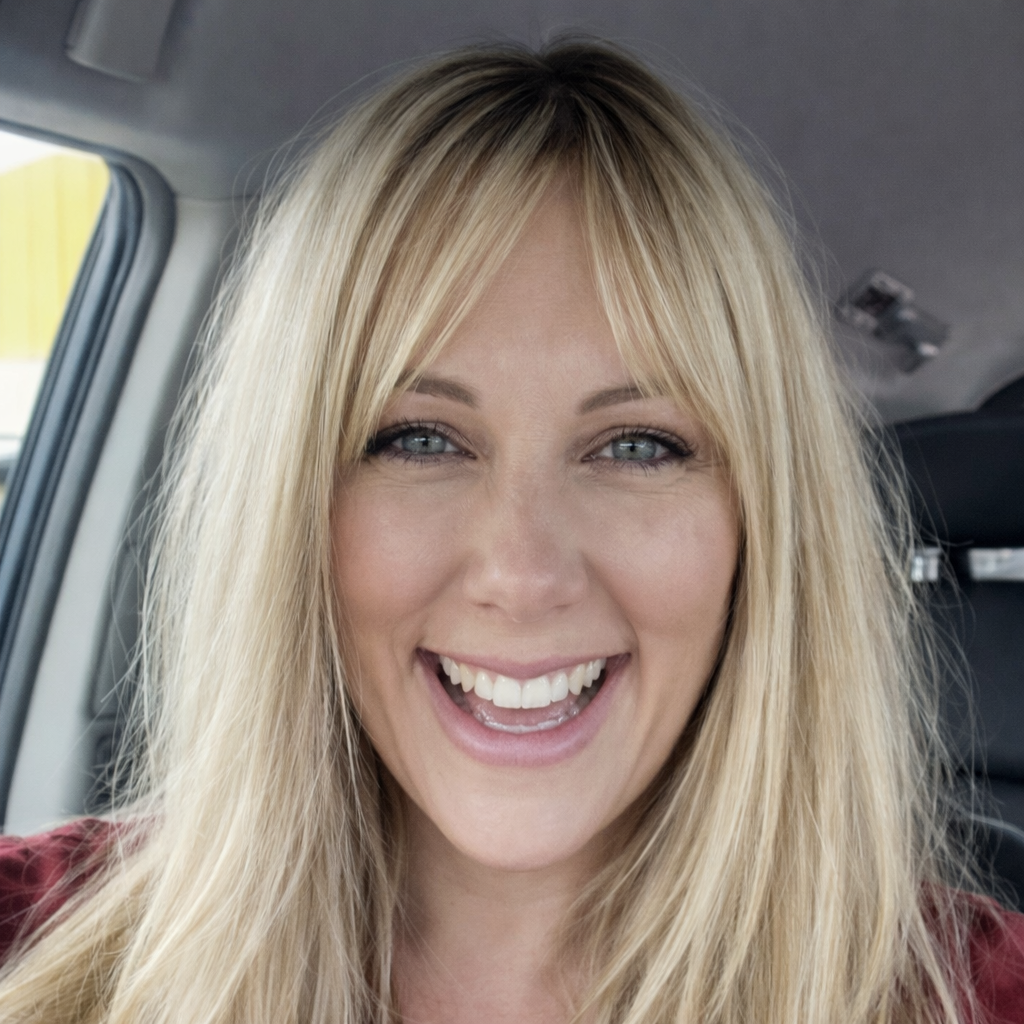 Smiling because it was SO easy to put on my Goldyost topper this morning.